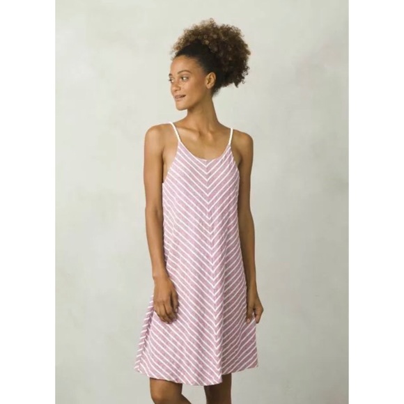 Prana Dresses & Skirts - prAna Women's Seacoast Tyree Purple Dress Size L